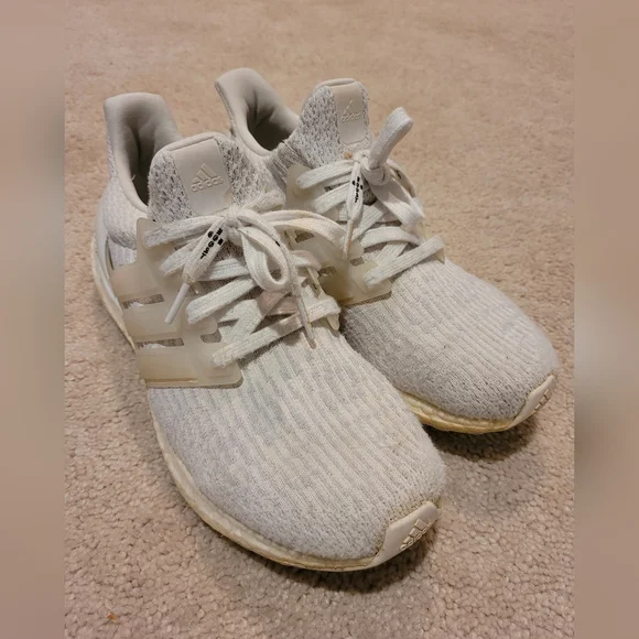adidas gazelle silver green womens adidas Men's Ultraboost Light Legacy Running Shoe